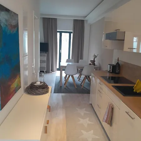 Haus Flora Nr 2 * 宾茨